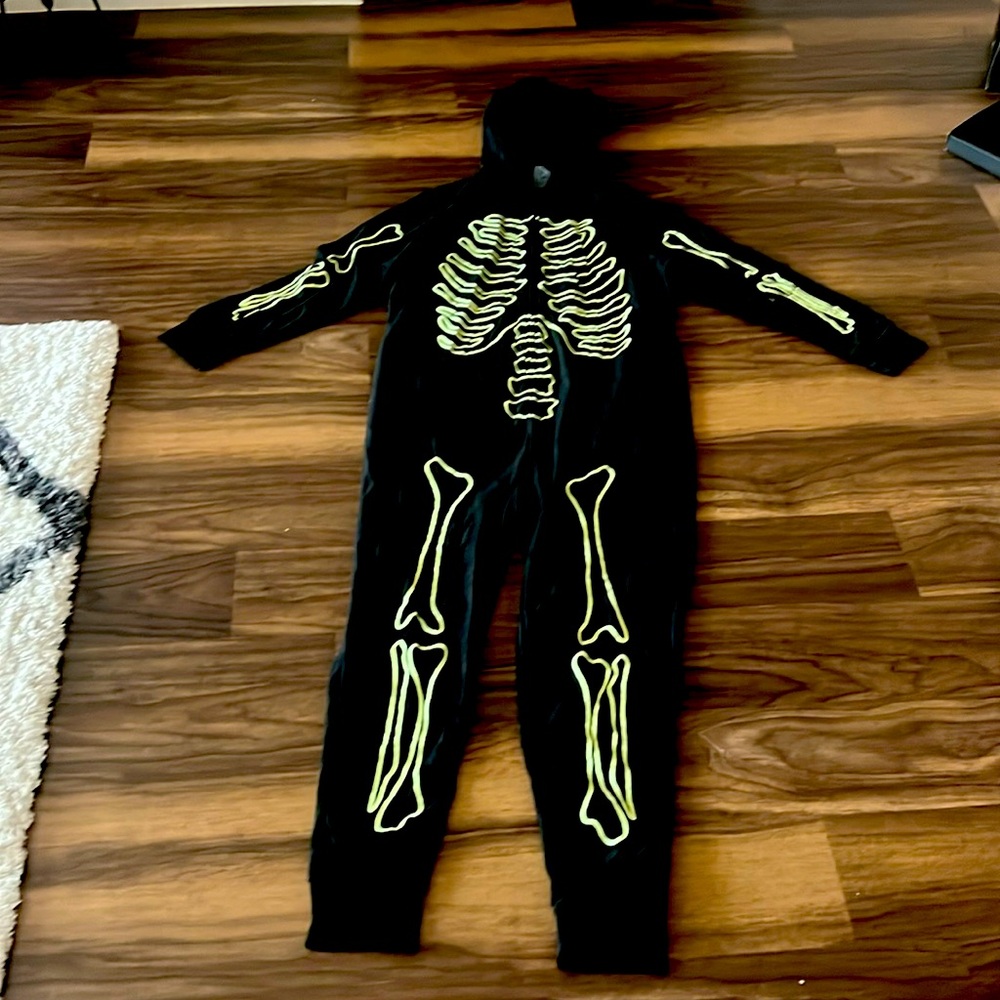Women’s Halloween glow in the dark onesie size M